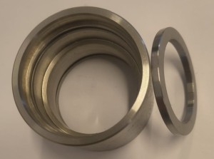 Dichtungsgehäuse 31422335934 + Ring 1 Piece